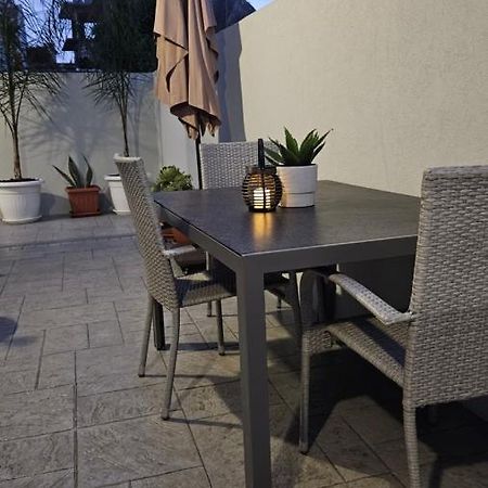 Fanouris Luxury Apartments 2 하니아 외부 사진